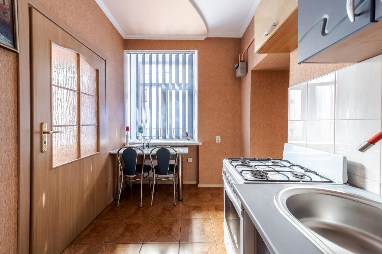Style Apartments In Old Львов Экстерьер фото
