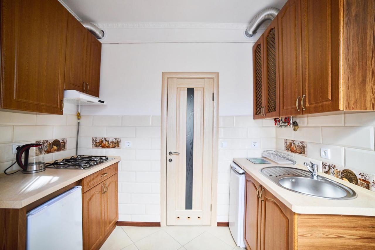 Style Apartments In Old Львов Экстерьер фото