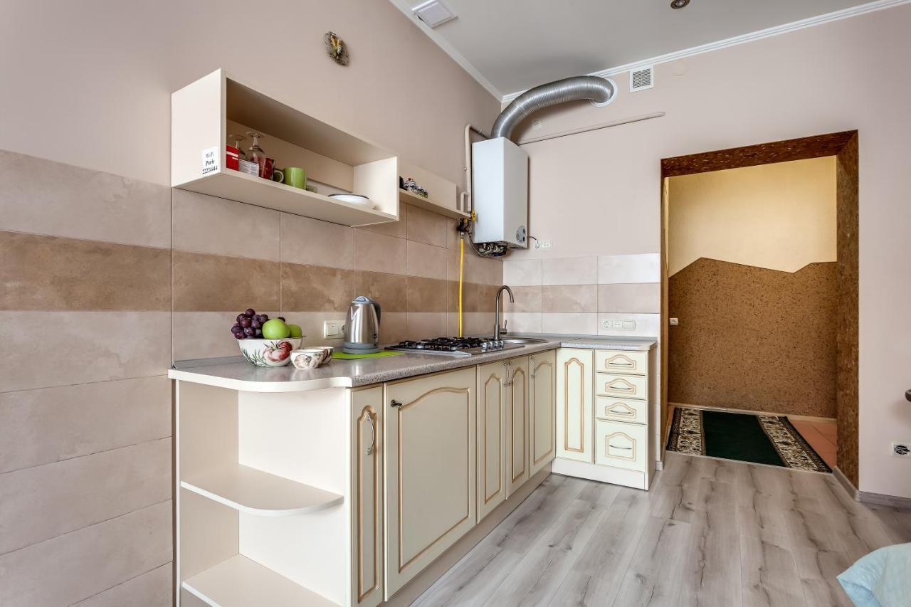Style Apartments In Old Львов Экстерьер фото